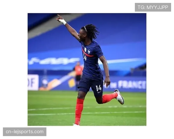 卡马文加距离顶级后腰还有多远：防守覆盖与组织能力的双重考验